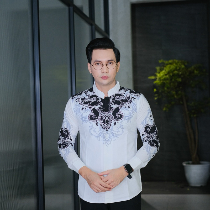 Foto BiaBusana AMMAR KOKO Kemeja batik pria lengan panjang furing full