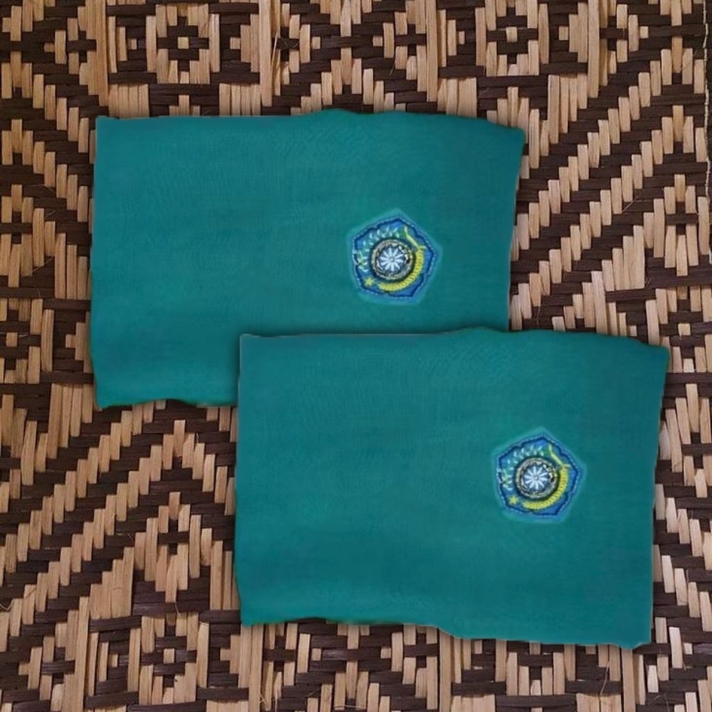 Foto mazaya _collection HIJAB PKK Jilbab pkk kerudung pkk segi empat neci hijau